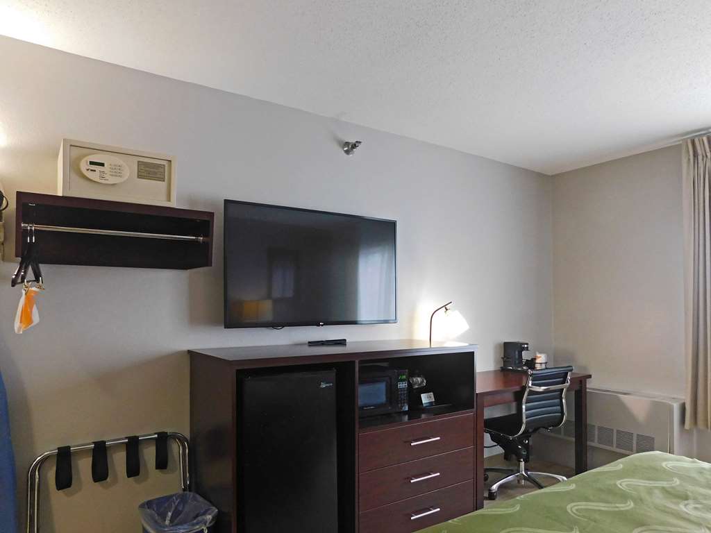 Quality Inn Colchester Burlington - photo 18