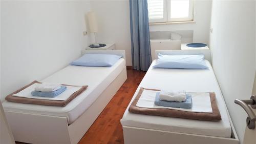 Apartments Laus