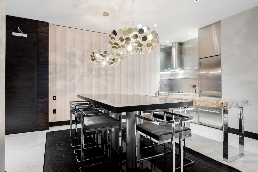StripViewSuites at Palms Place Penthouses - photo 93