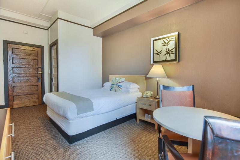 The Moore Hotel - photo 47