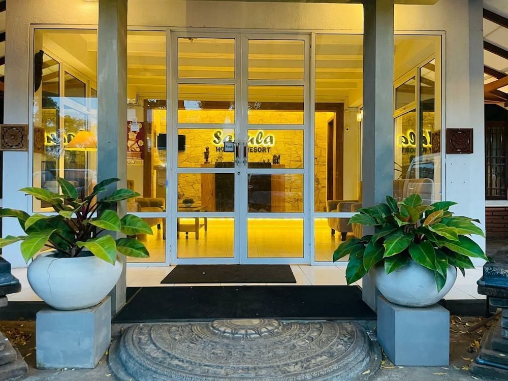 Sadula Holiday Resort Anuradhapura — hotel in Anuradhapura