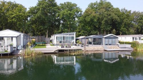 Vakantiepark Klein Vink Boulevard 27 in Arcen, Netherlands