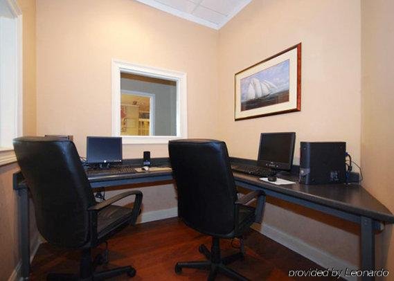 Greenville Inn & Suites - photo 5