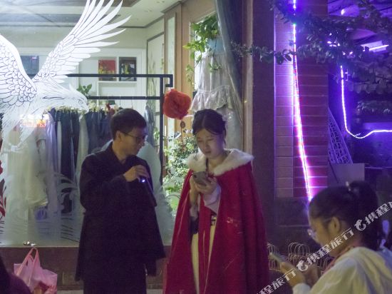 Yinlu Inn - carbon neutral hotel in Jiashan