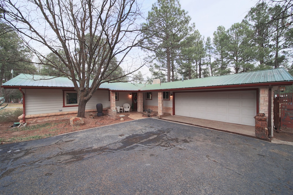 Ruidoso Pines in Ruidoso, United States