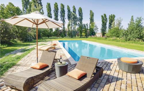 Beautiful Home In Taglio Di Po Ro — 4-Star Luxury Hotel in Porto Viro, Italy