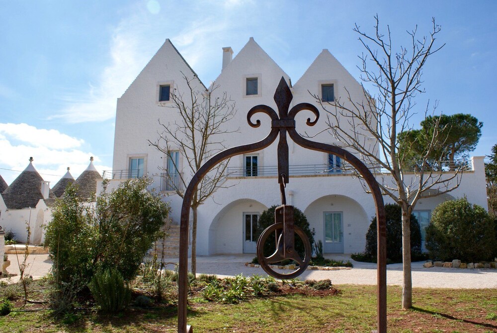 Masseria Grofoleo in Locorotondo, Italy