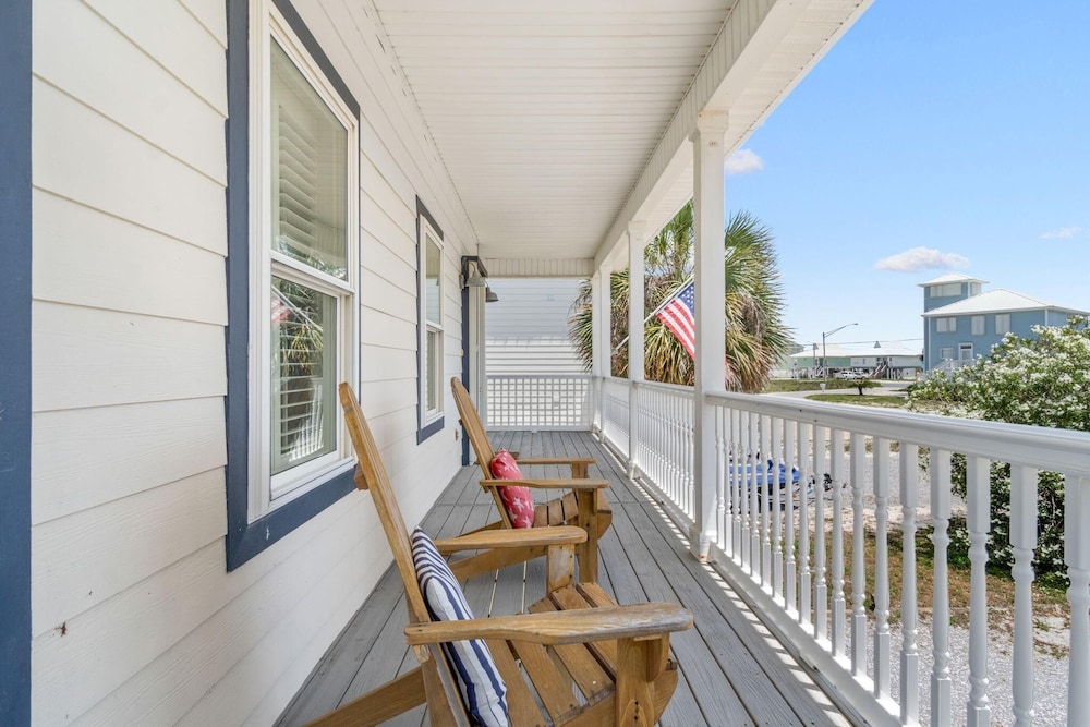 Red White and Beach - photo 128