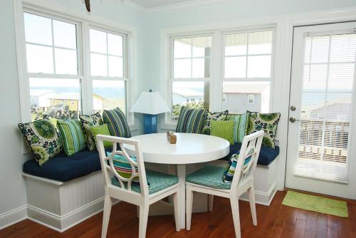 Nexta C by Oak Island Accommodations - photo 36