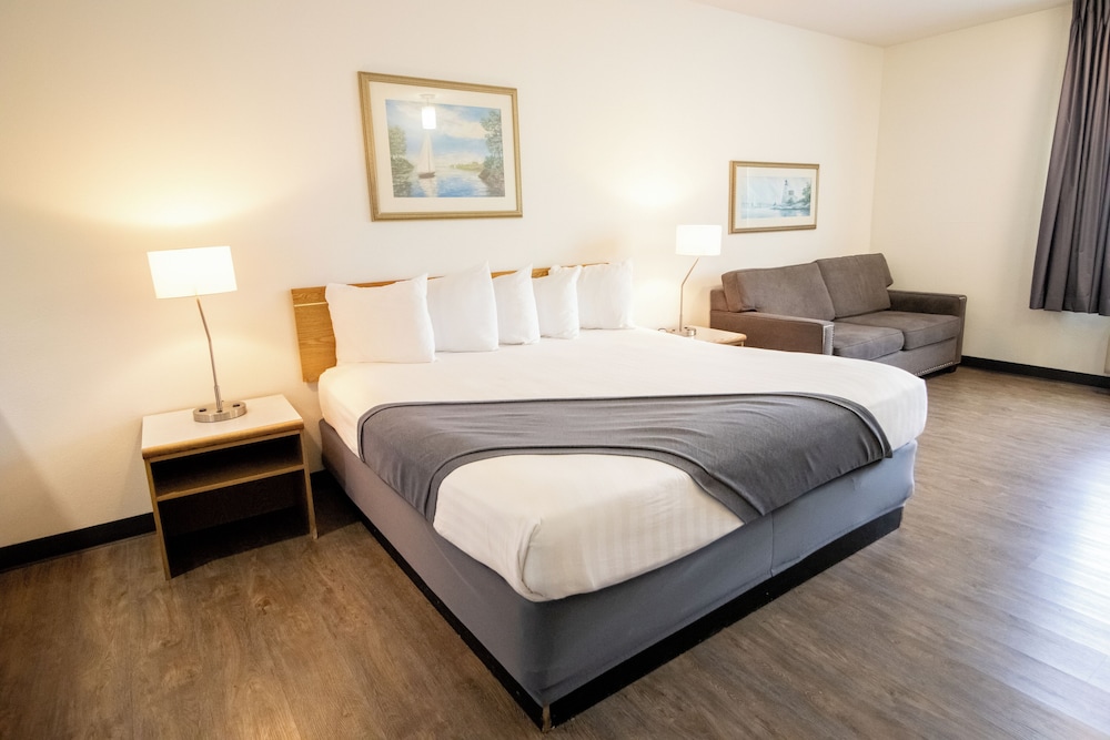 The Tillamook Inn - photo 11