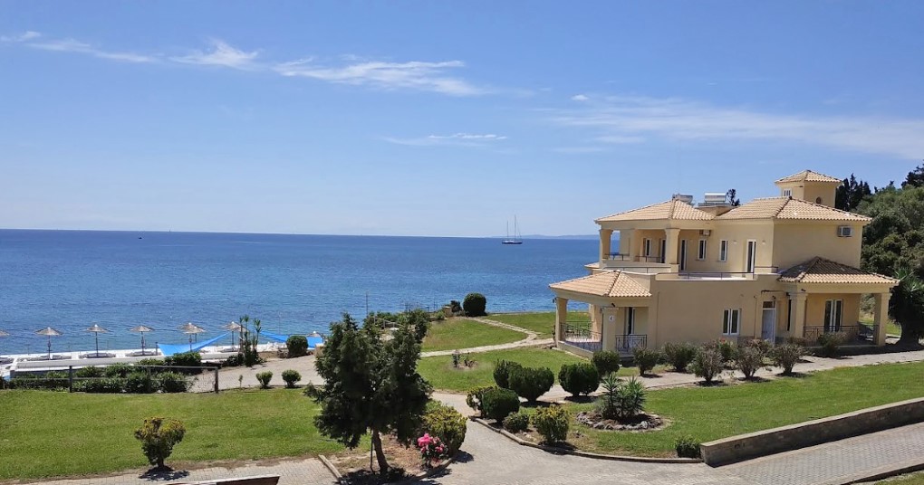 Ionian Sea View - carbon neutral hotel in Corfu