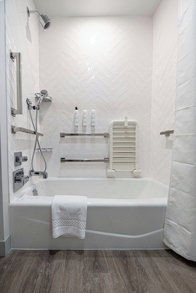 TownePlace Suites by Marriott Las Vegas North I 15 - photo 28