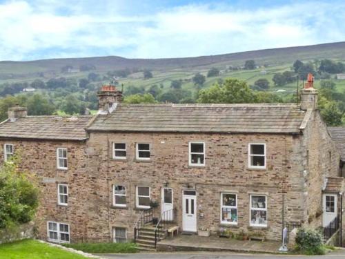 Alpine Cottages No 4 — 4-Star Luxury Hotel in Richmond, United Kingdom