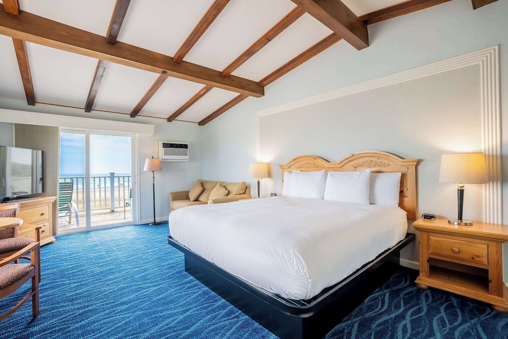 Norseman Resort on the Beach - photo 42