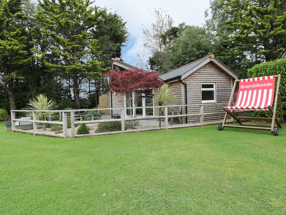 Brambleside Lodge — 4-Star Luxury Hotel in Truro, United Kingdom