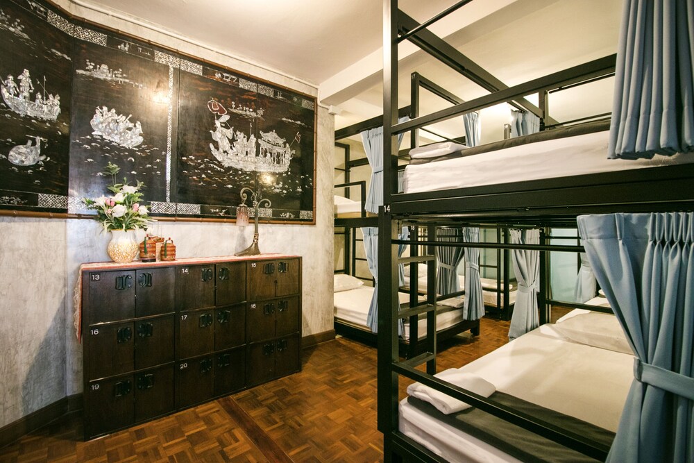 OYO Sleep Soundly Hostel Adults Only
