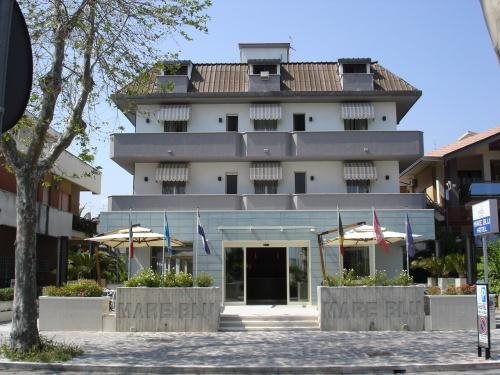 Hotel Mare Blu in Francavilla Al Mare, Italy