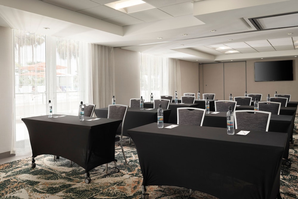 Residence Inn by Marriott Miami Beach Surfside - photo 46