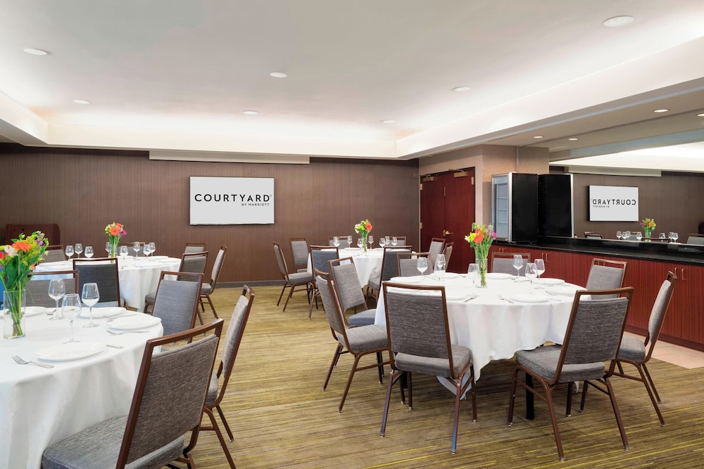 Courtyard by Marriott Princeton - photo 30