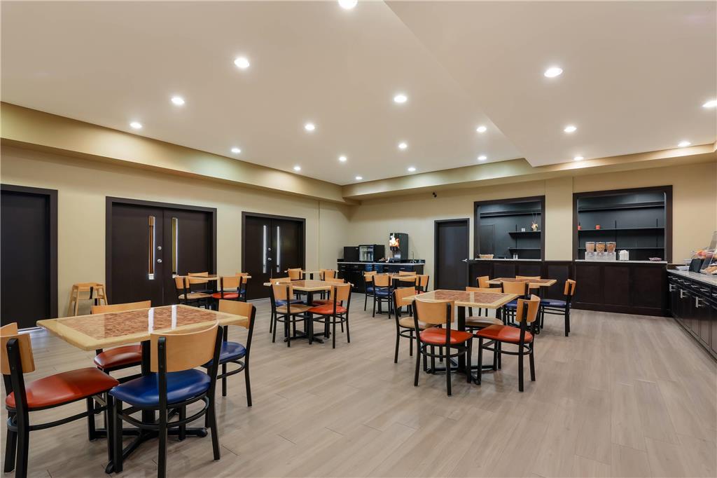 MainStay Suites Fitchburg Madison - photo 37