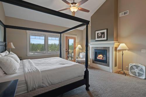 Five Peaks ac hot Tub 5br 3.5ba - photo 40