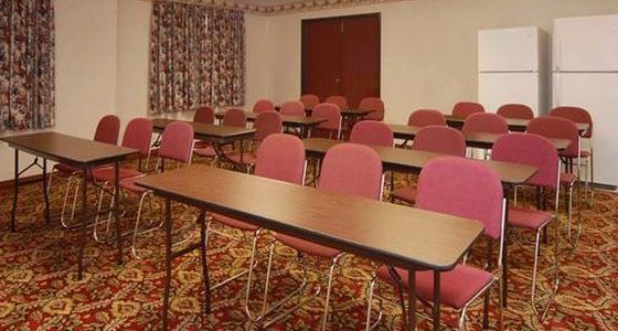 Comfort Suites at UNT - photo 7