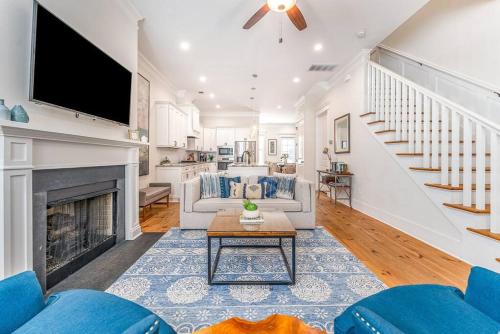 Magnolia House 3BR Downtown Easy Parking — 4-Star Luxury Hotel in Savannah, United States