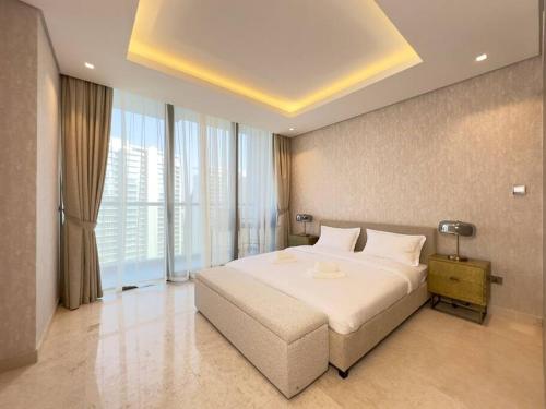 Modern & Stylish 2BR Apartment — 4-Star Luxury Hotel in Dubai, United Arab Emirates