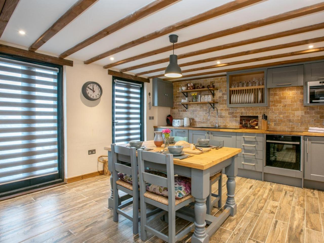 2 Bed in Holt oc ncc41 - last minute hotel in Holt
