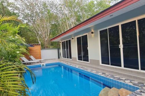 Sky Blue Pool Villa Aonang — 4-Star Luxury Hotel in Krabi, Thailand