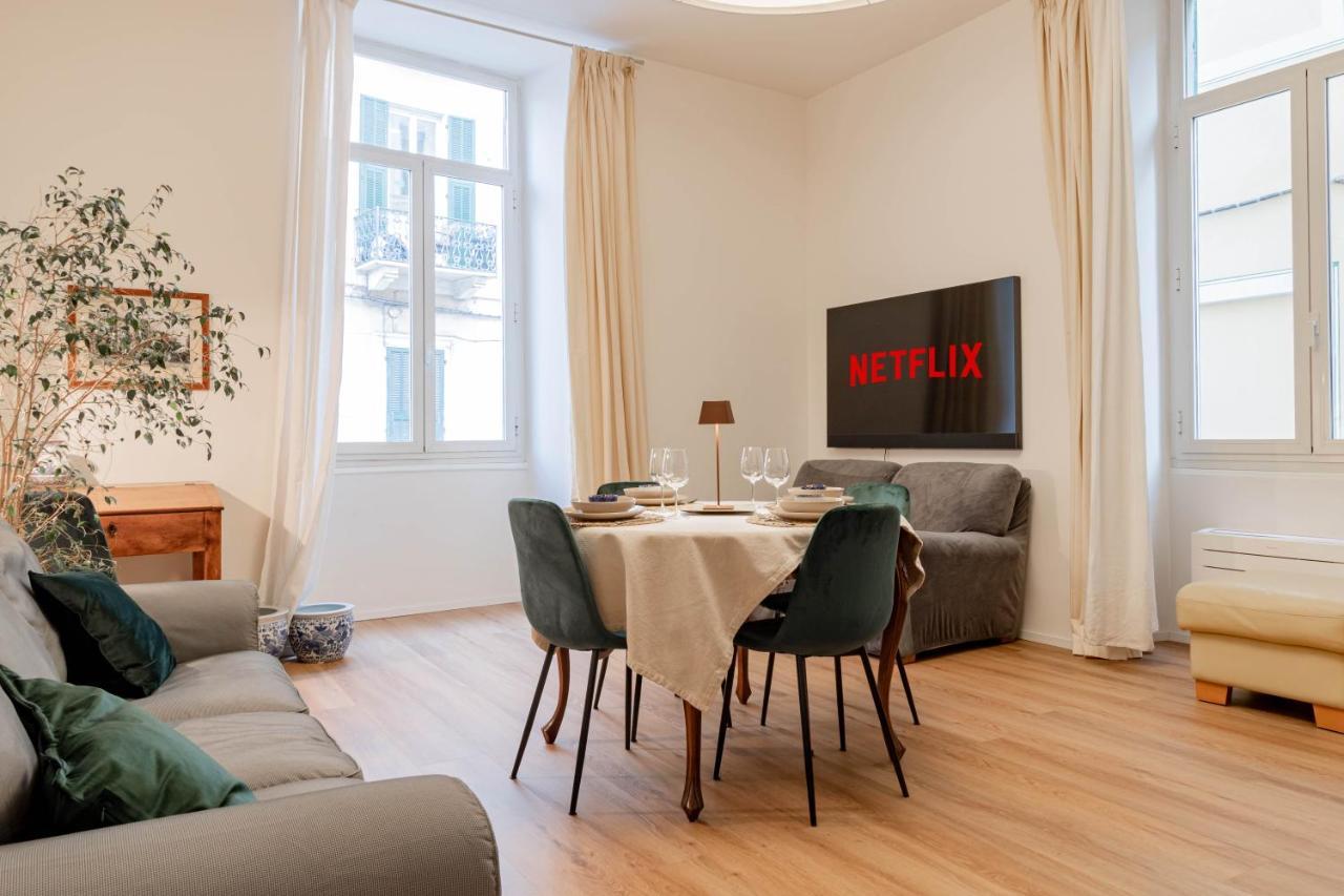 H11 The King's Apartment Ariston Centro — 4-Star Luxury Hotel in San Remo, Italy