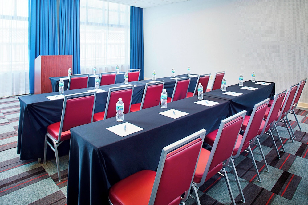 Four Points By Sheraton Philadelphia Airport - photo 15