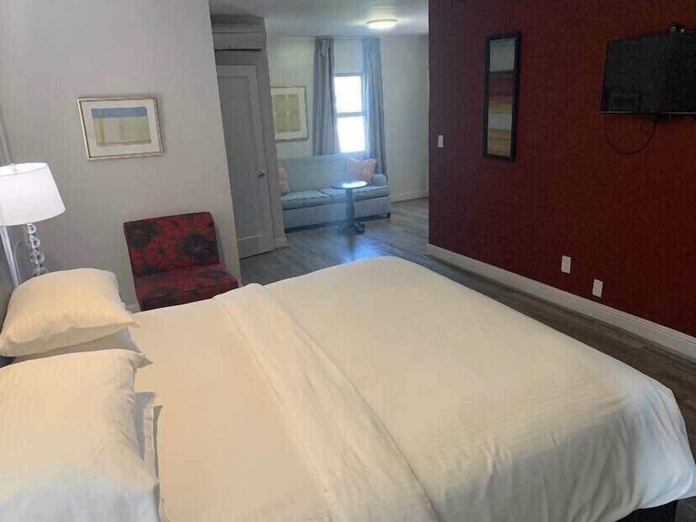 L.A. Sky Boutique Hotel - photo 20