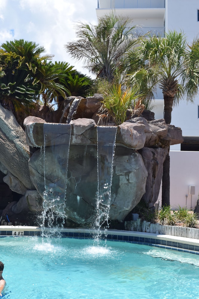 Days Inn by Wyndham Panama City Beach Beachfront Resort - photo 48