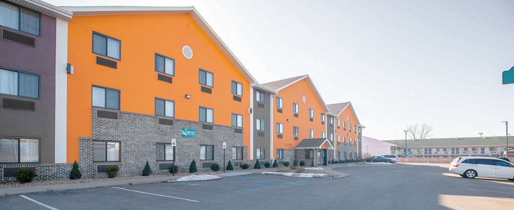 Quality Inn & Suites Hammond Near I 8090 - photo 4