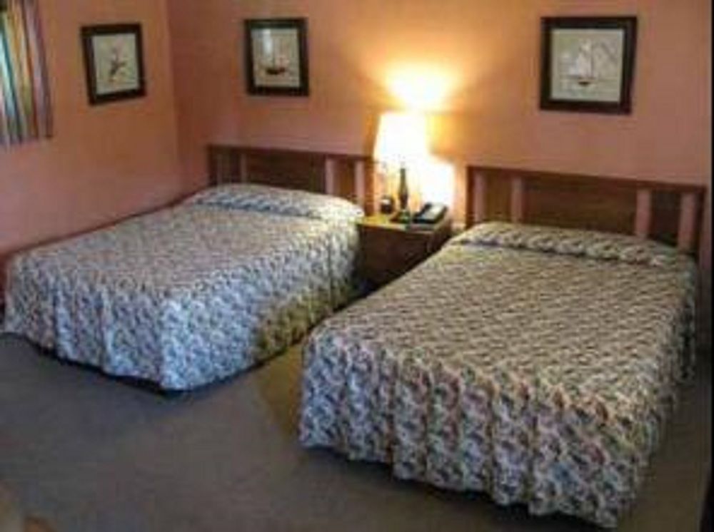 Four Seasons Motel — Malone — photo 4