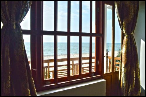 Neela Waters Beach Home — 4-Star Luxury Hotel in Alleppey, India