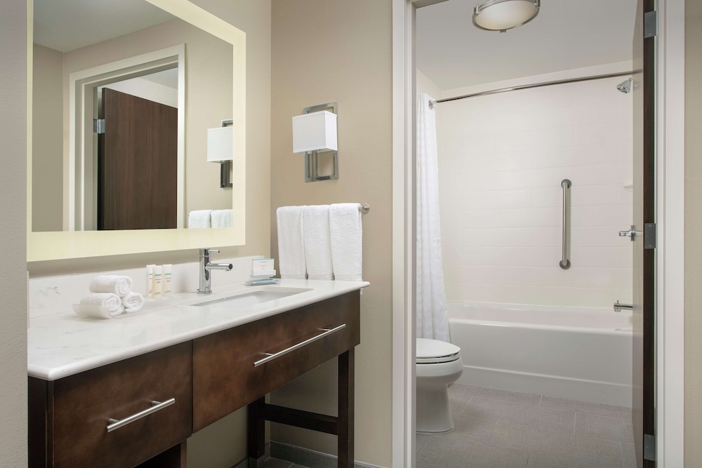 Homewood Suites by Hilton Austin Downtown - photo 28
