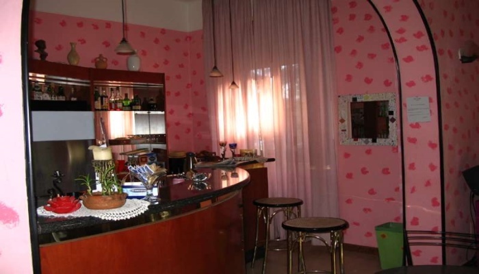 Kennedy - last minute hotel in Bologna