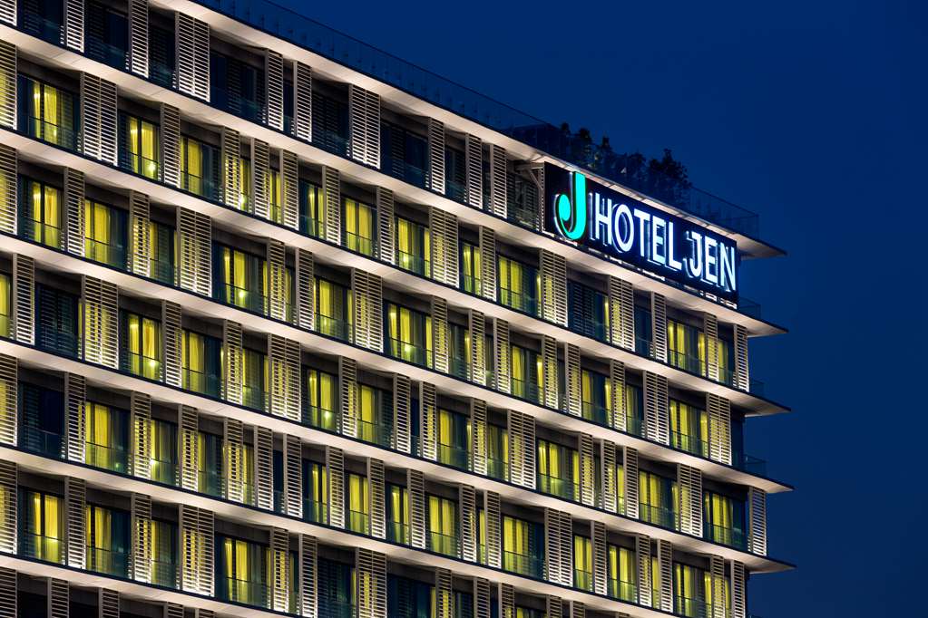 JEN Singapore Orchardgateway by Shangri La — 4-Star Luxury Hotel in Singapore, Singapore