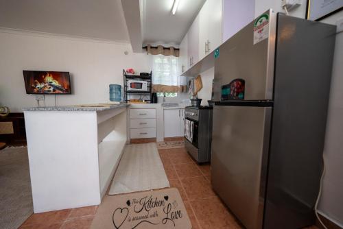Arabella Ember Fully Equipped Boho Chic Apartment in Karen