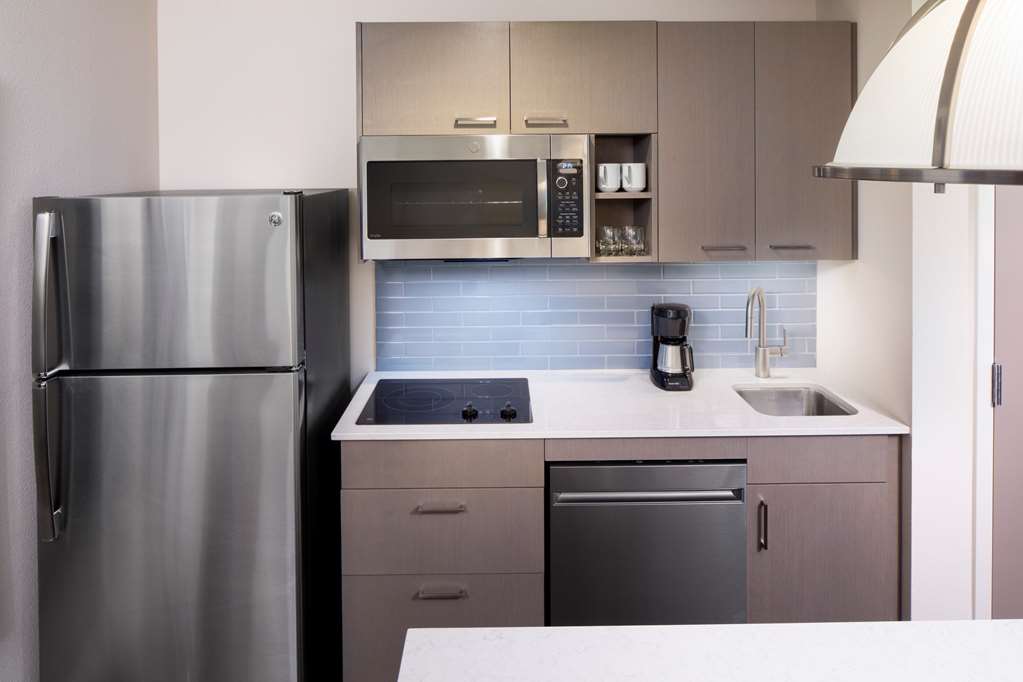 Hyatt House Charleston Mount Pleasant - photo 17