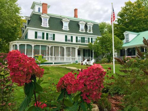 Center Lovell Inn - photo 23