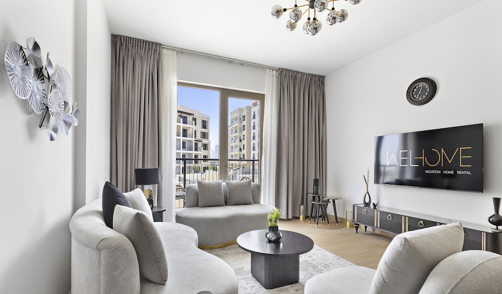 WelHome Incredible Waterfront Apt With Mesmerizing views — 4-Star Luxury Hotel in Dubai, United Arab Emirates