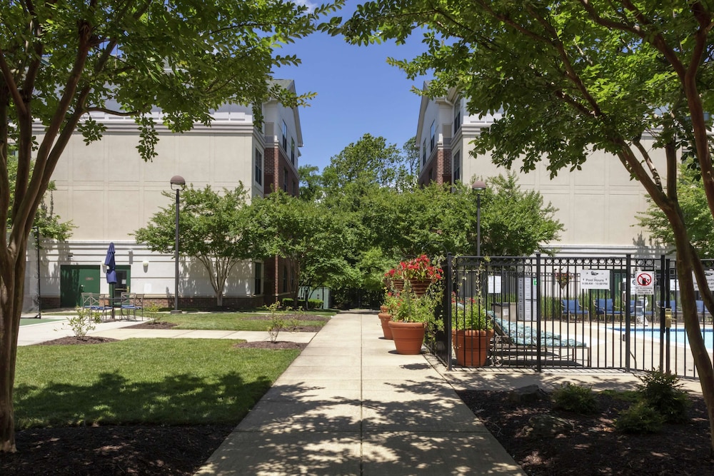 Homewood Suites by Hilton Columbia - photo 32