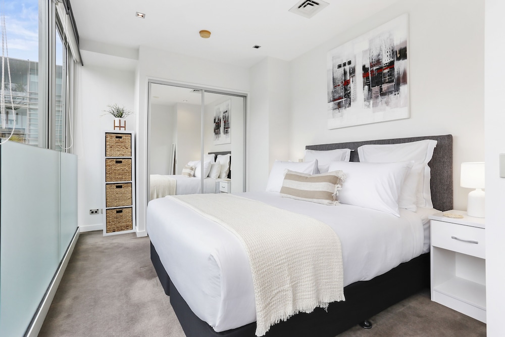 Light and convenient city living — 4-Star Luxury Hotel in Auckland, New Zealand