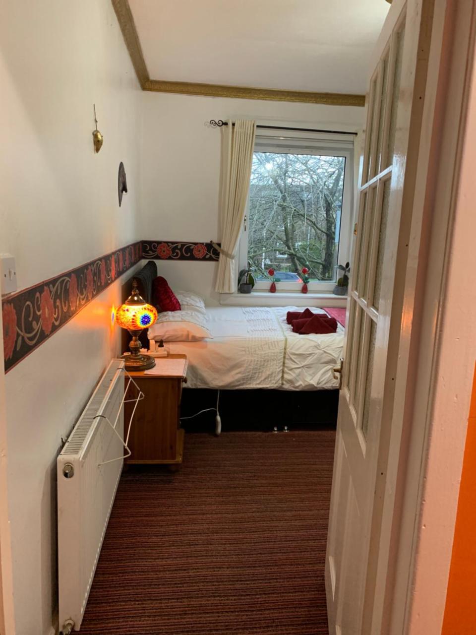 Little Universe - last minute hotel in Edinburgh