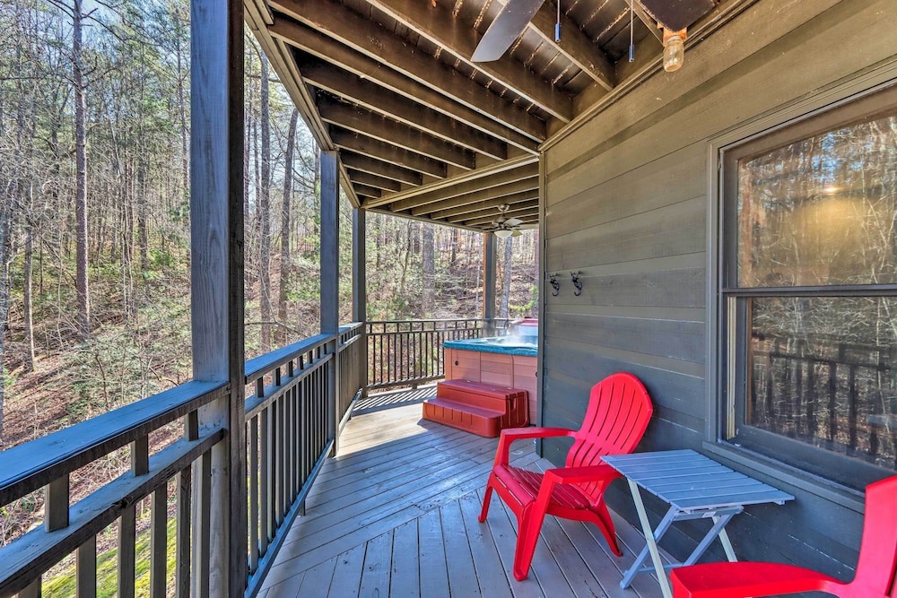 Spacious Ellijay Resort Home w Hot Tub - photo 20