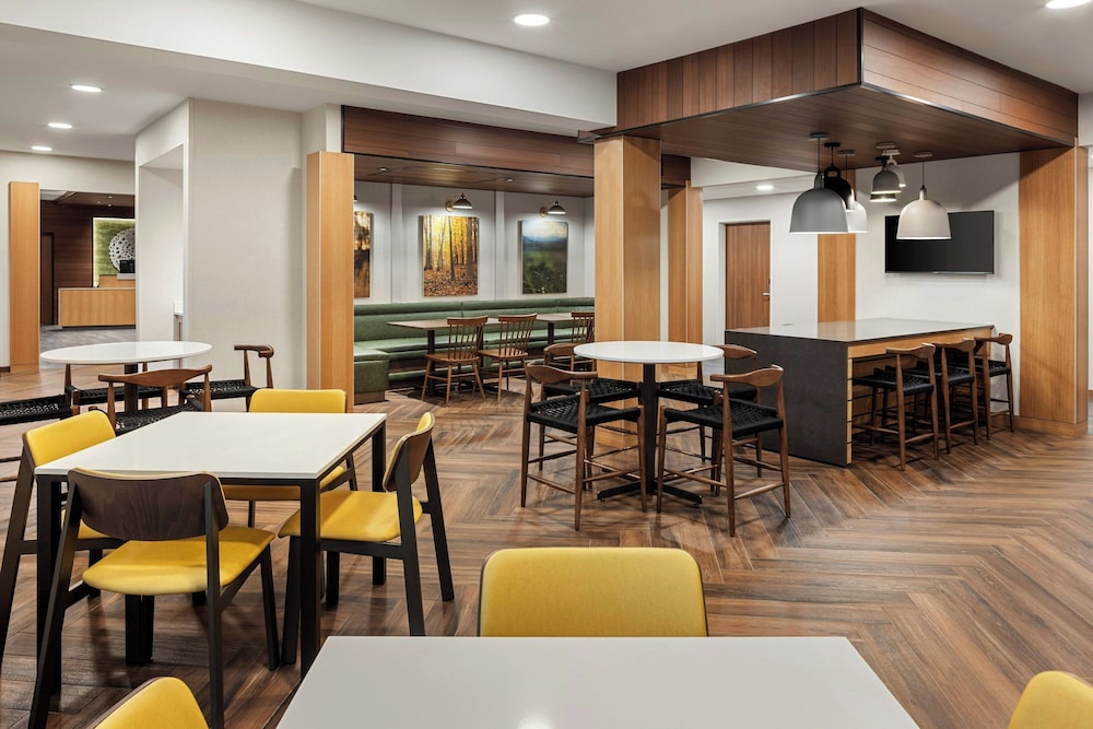 Fairfield by Marriott Inn & Suites Cedar Rapids North - photo 33