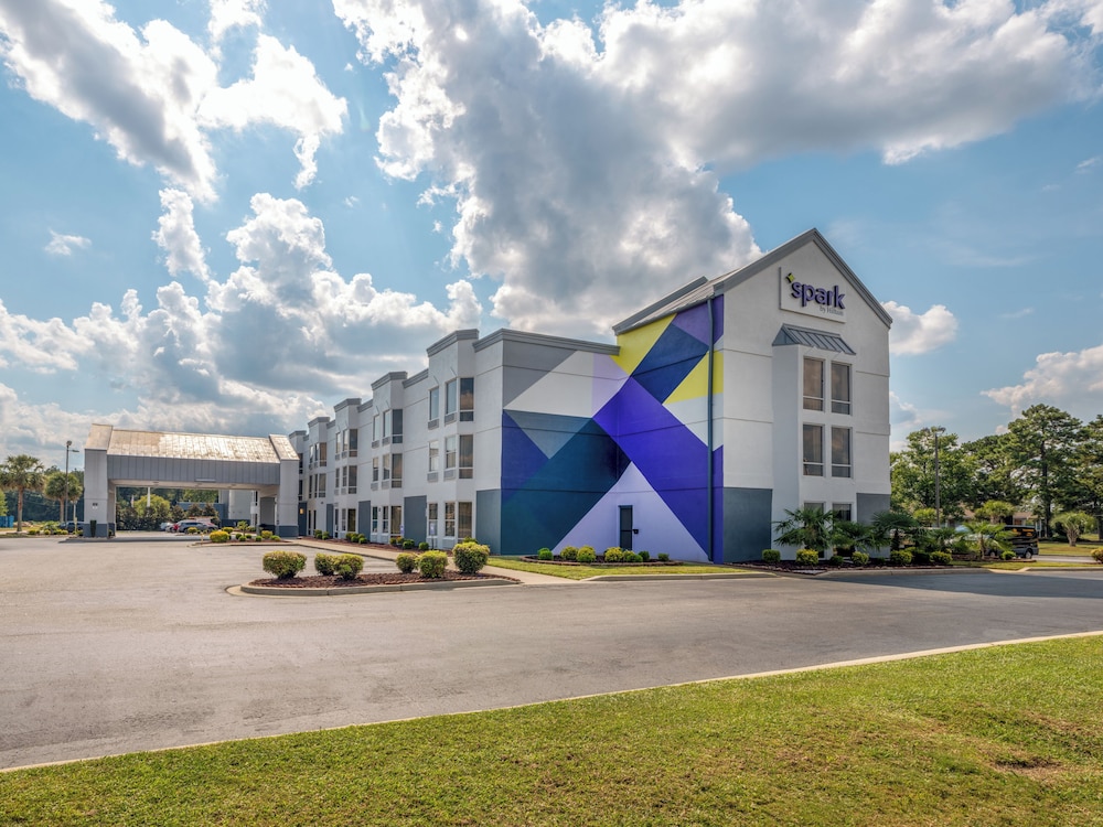 Spark by Hilton Florence North I 95 SC - photo 30